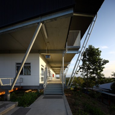 Bulimba州立学校大厅及教室设施，昆士兰州  Biscoe Wilson Architects3080.jpg