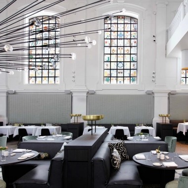 比利时安特卫普的教堂改造餐厅21251.jpg