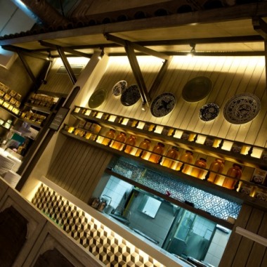 雅加达SongFa Bakut Teh餐厅室内空间设计18833.jpg