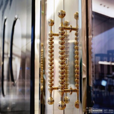 商店 Octium Jewelry 珠宝店 by Jaime Hayon15939.jpg