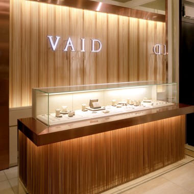 商店 VAID Roma 珠宝店15926.jpg