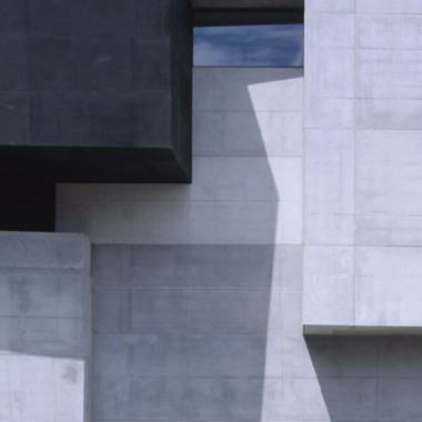 AD 经典 罗森塔尔当代艺术中心  扎哈·哈迪德事务所（Zaha Hadid Architects）27532.jpg