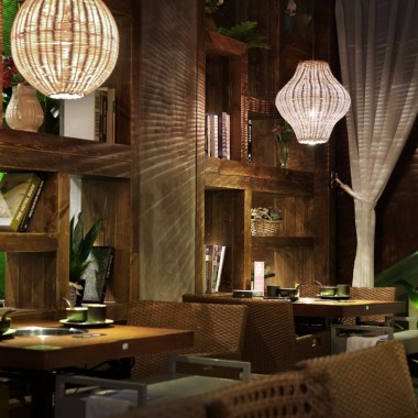 餐饮室内设计【艺鼎设计新作】浪漫的芭缇沁园，美味椰子鸡餐厅412.jpg