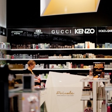 [专卖店] Frivole Prestige 波兰的 香水类 化妆品旗舰店7234.jpg