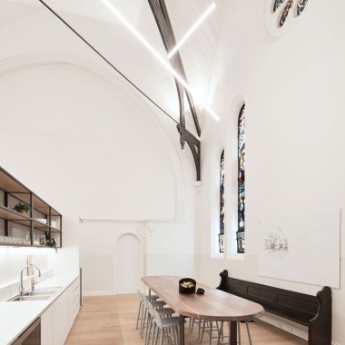 Squillace Architects：古老教堂改造工作空间5226.jpg