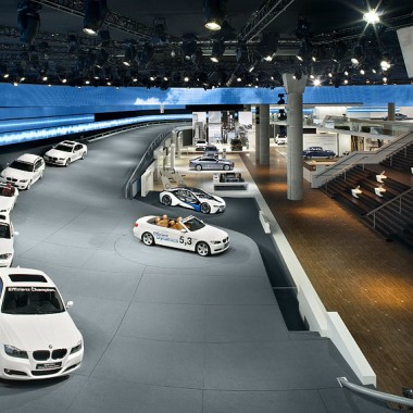 商店 BMW 德国 法兰克福1650.jpg