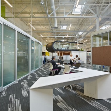 加州工作场所,One Workplace Headquarters by Design Blitz3556.jpg