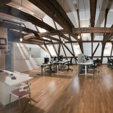 罗马尼亚Presslabs温馨的办公空间设计3875.jpg