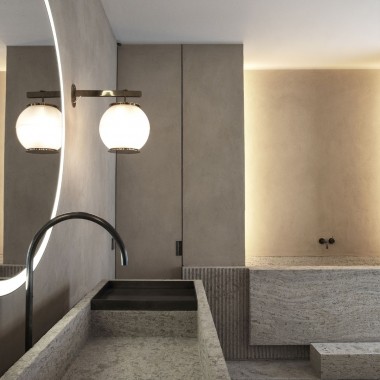 Nicolas Schuybroek Architects：古董与原始结合 浴室沙龙23670.jpg