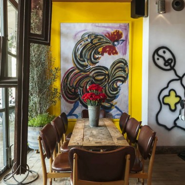 巴塞罗那的Terracotta粉艳小酒吧11903.jpg