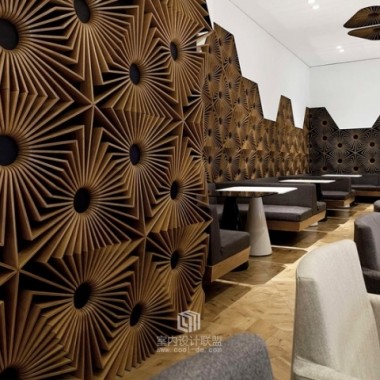 保加利亚几何元素的酒吧设计11423.jpg