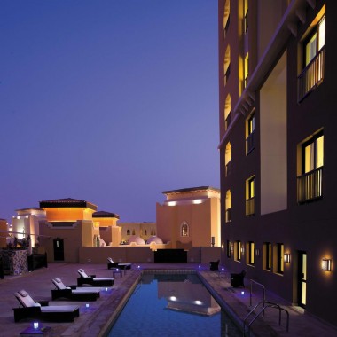 阿布扎比Traders Hotel, Qaryat Al Beri, Abu Dhabi  13211.jpg