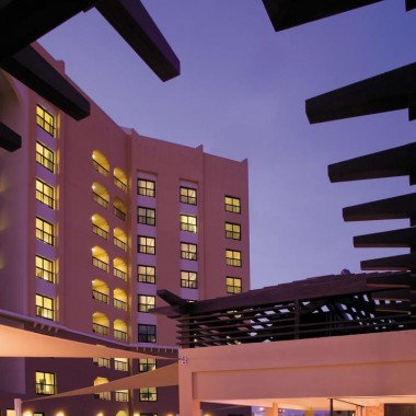 阿布扎比Traders Hotel, Qaryat Al Beri, Abu Dhabi  13227.jpg