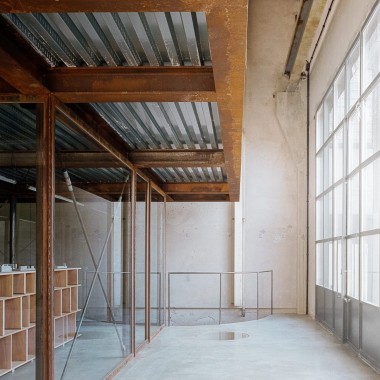 首发 - AMAA建筑企业自己的办公室设在意大利阿尔兹尼亚诺的一个旧工厂内783.jpg